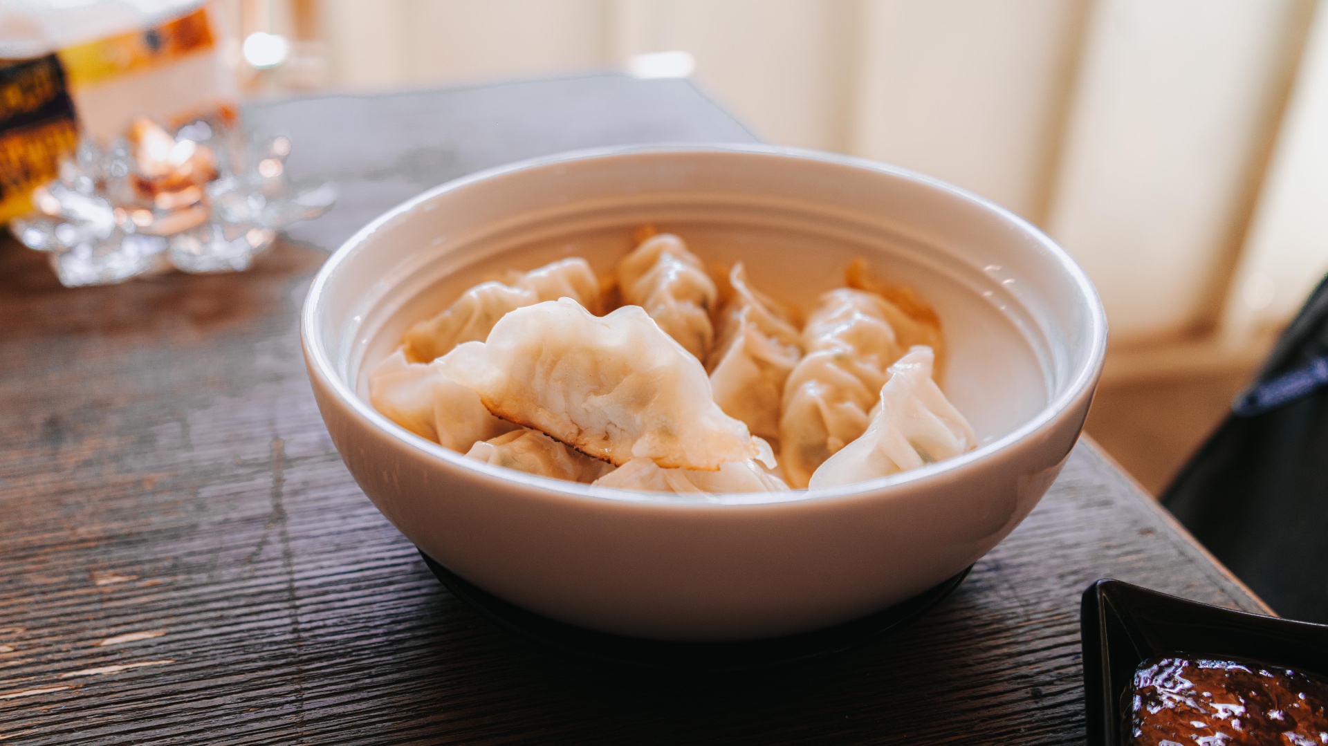 Steaming gyoza dumplings